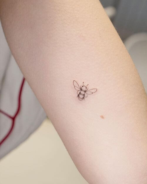 minimalist tattoo meaning