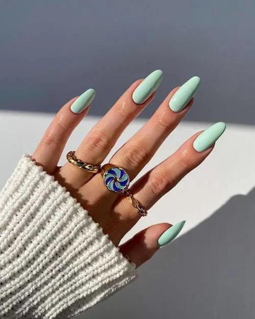 Long Simple Mint Nail Art