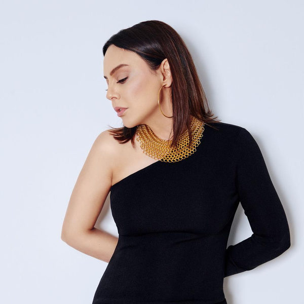 necklace with one shoulder dress