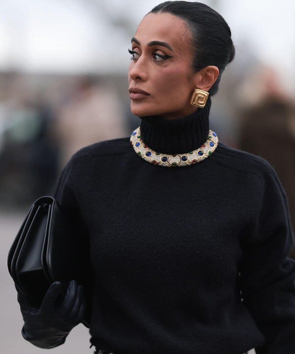 necklace with turtleneck