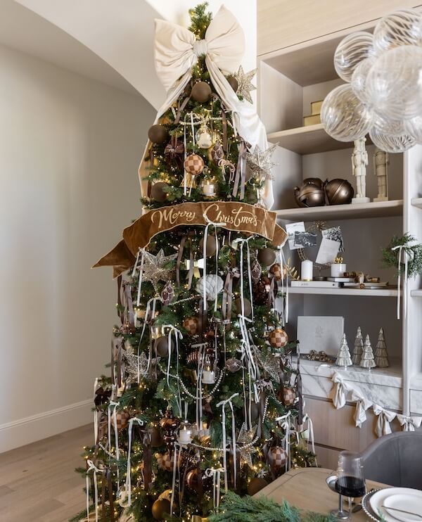 Neutral Ribbon and Bow Christmas Tree