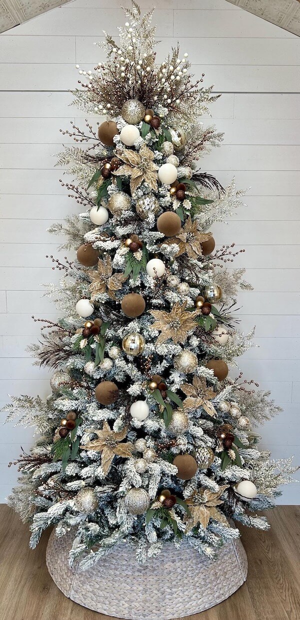 Glam Neutral Christmas Tree