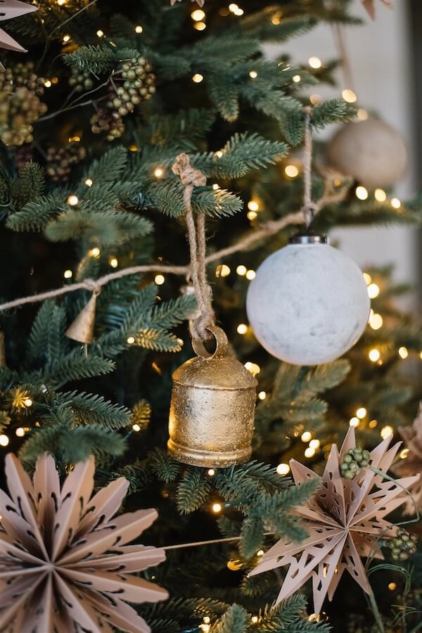 Natural Scandinavian Christmas Tree