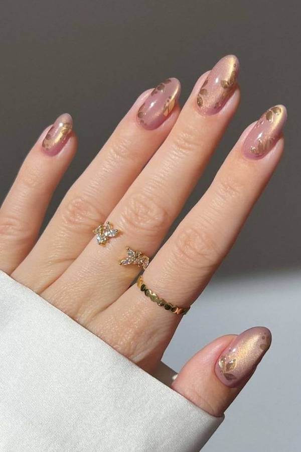 Rose Gold Cat Eye Nails