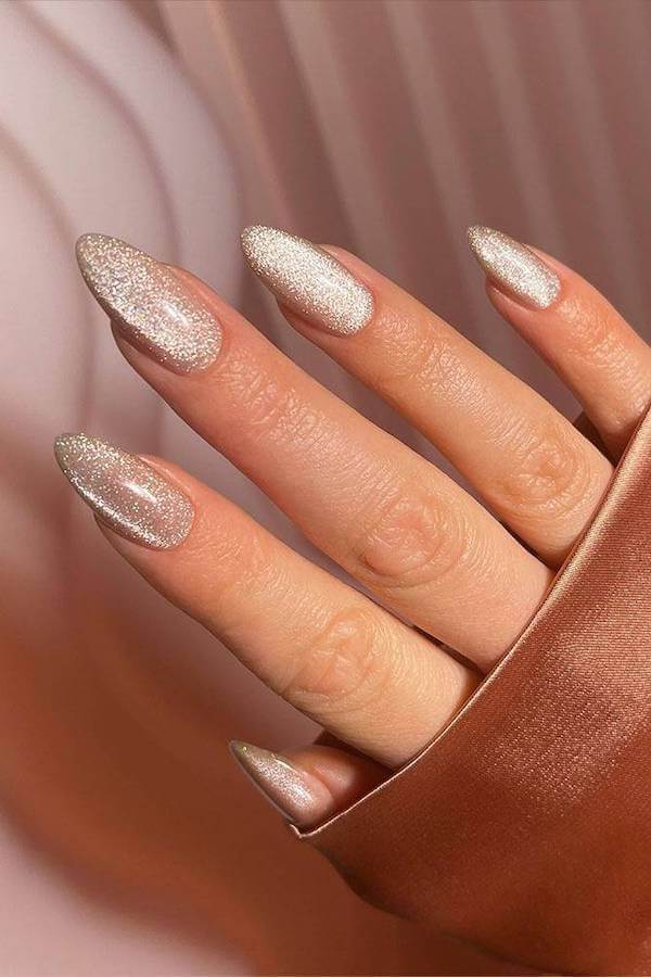 Glittery Champagne Cat Eye Nails