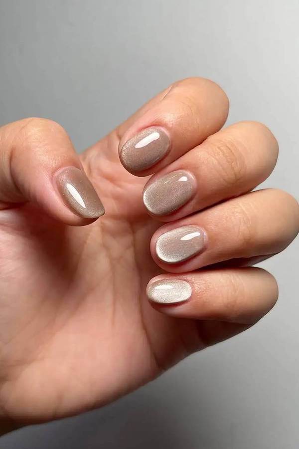 Short Taupe Cat Eye Nails