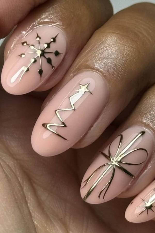 Nude Nails With Metallic Gold Christmas Details