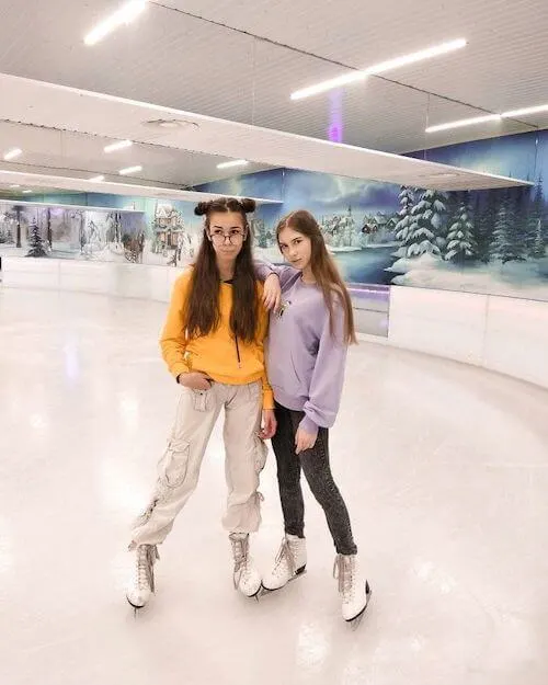 outfits to wear ice skating