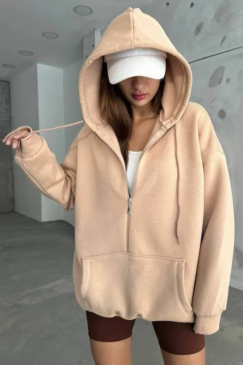 oversized hoodie outfit