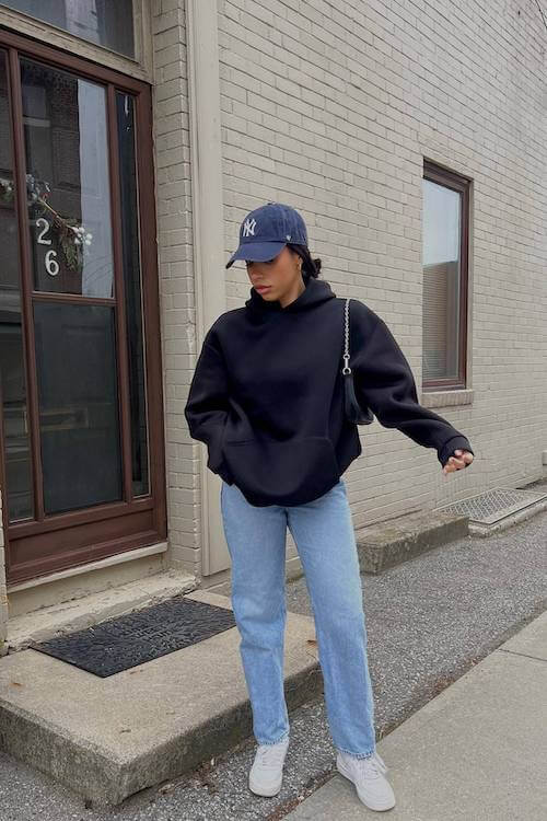 oversized hoodie outfit