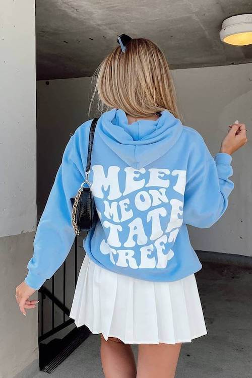 oversized hoodie outfit