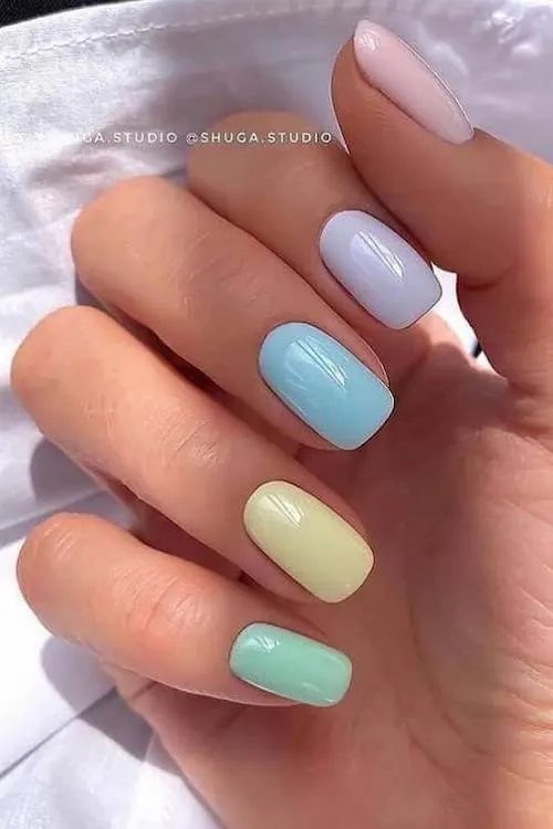 perfect short graduation nail designs