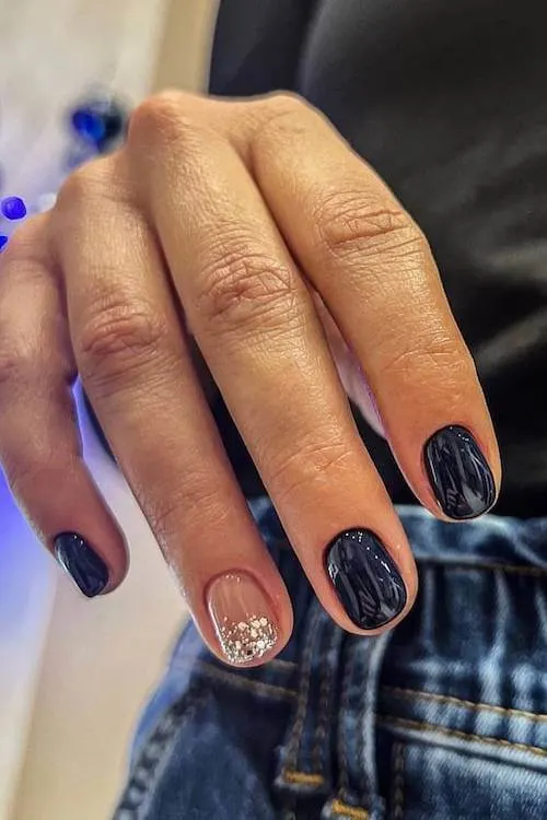 perfect short graduation nail designs