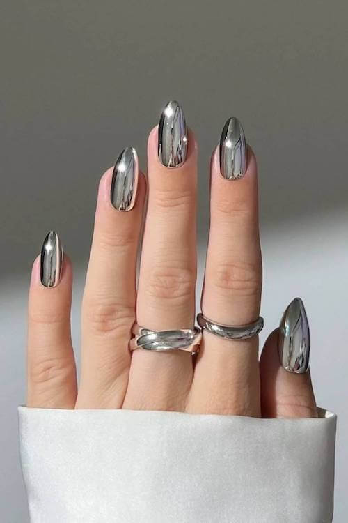 perfect short graduation nail designs