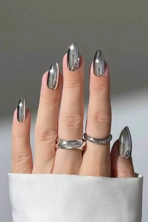 perfect short graduation nail designs