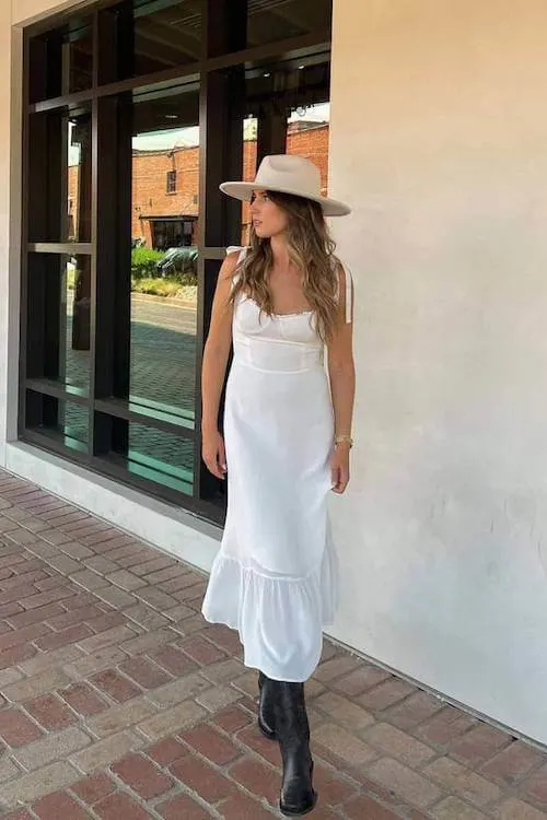 perfect summer cowgirl outfit