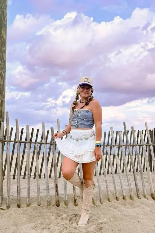 perfect summer cowgirl outfit