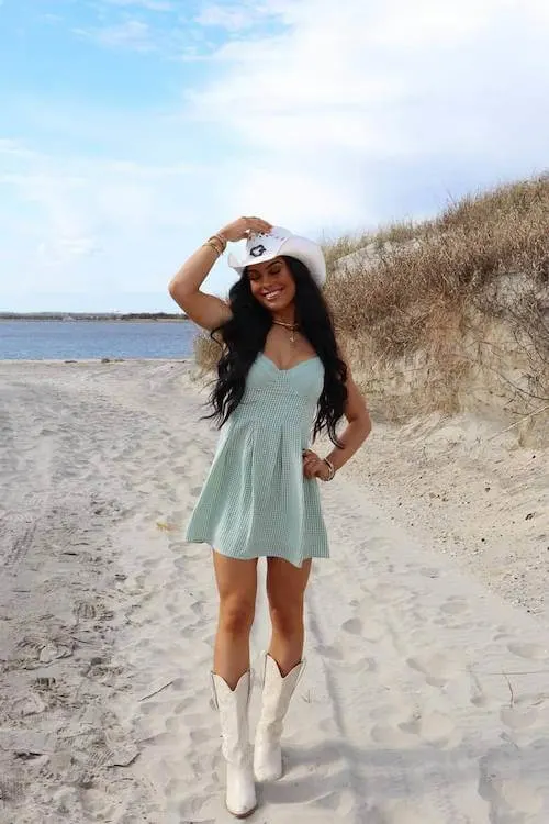 perfect summer cowgirl outfit