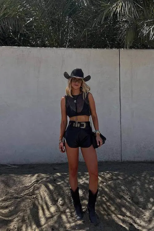 perfect summer cowgirl outfit