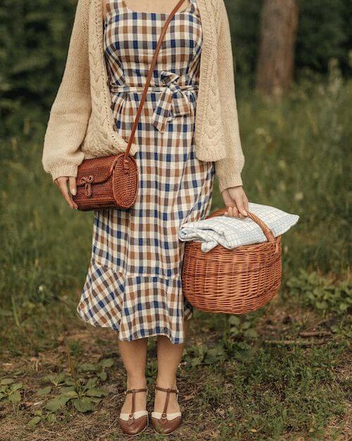 chic and cute picnic outfit ideas women