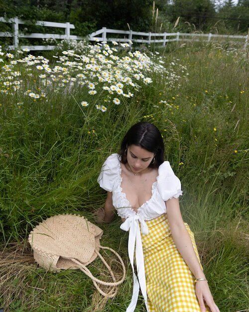 chic and cute picnic outfit ideas women