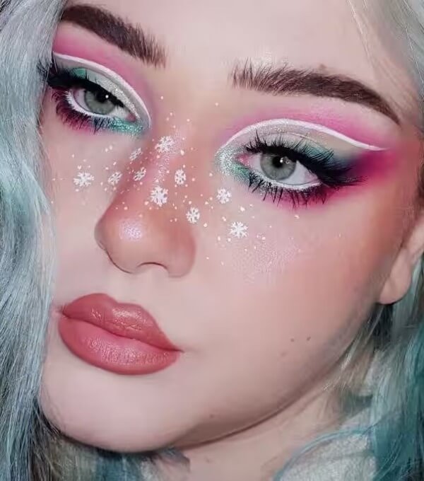 Frosted Pink and Mint Eyes