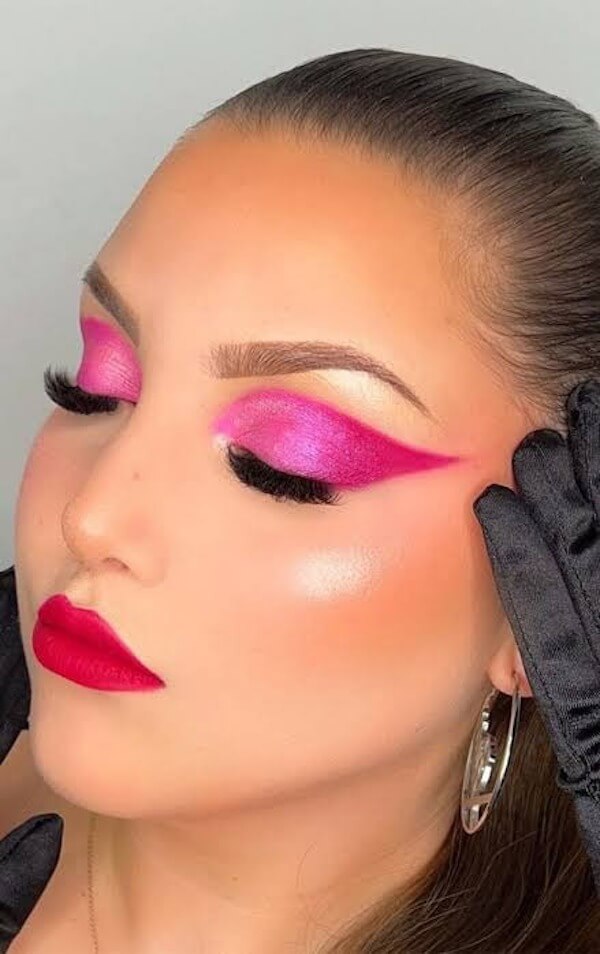 Bold Pink Winged Eyeshadow Look