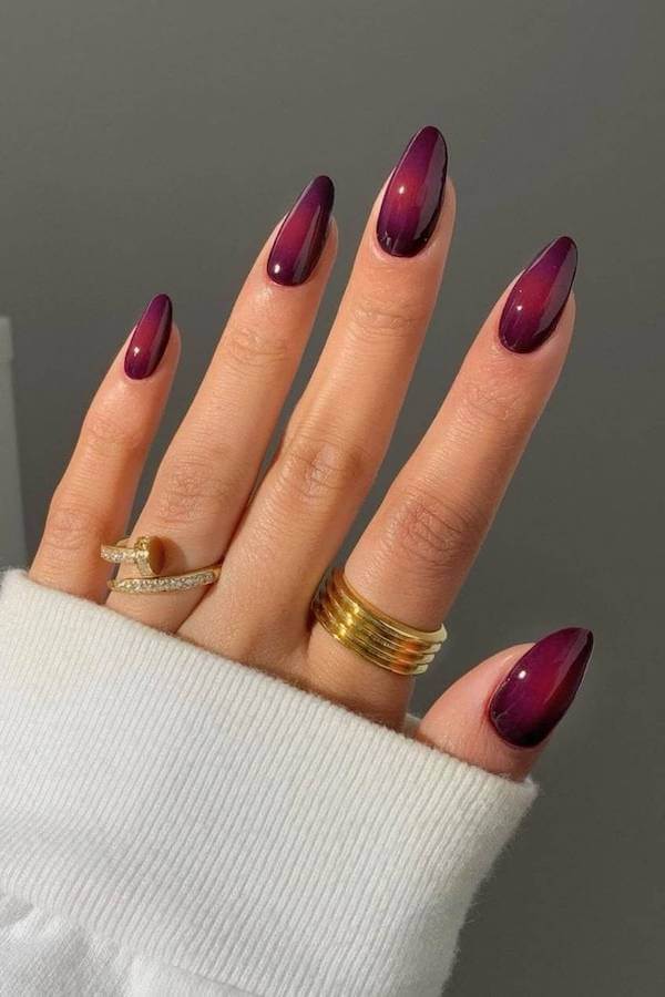 Deep Pink Cat Eye Nails