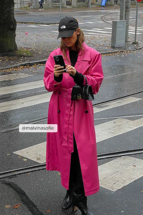 pink and black outfit