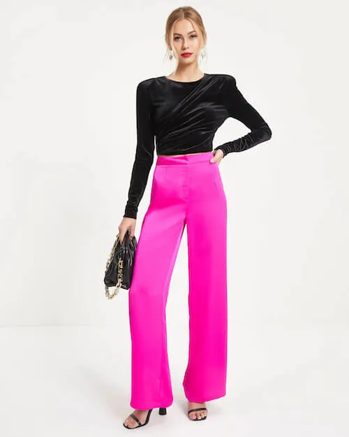 30+ Pink and Black Outfit Ideas [2024] That Prove This Combo Is Still ...