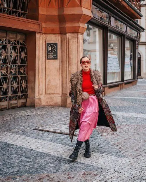 How To Wear Red And Pink Color Together In Fall Winter