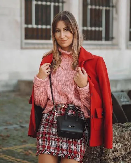 How To Wear Red And Pink Color Together In Fall Winter
