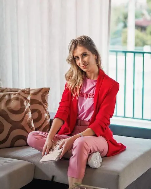 pink and red outfit ideas