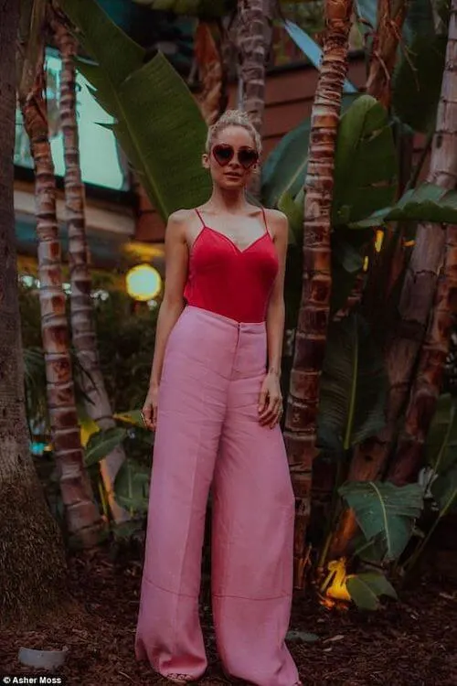 Pink And Red Vacation Looks