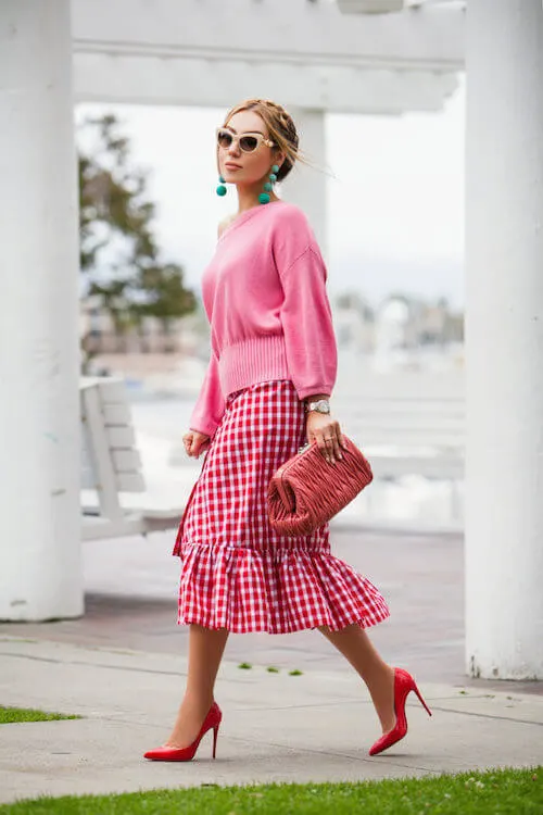 Pink And Red Outfit Ideas For Date Night Or Valentine's Day