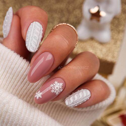 Pink And White Nail Ideas For Fall Winter