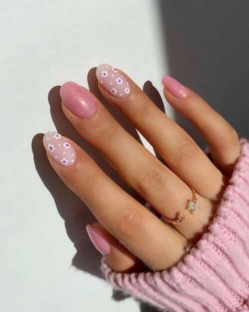 Pink And White Nail Ideas For Spring Summer