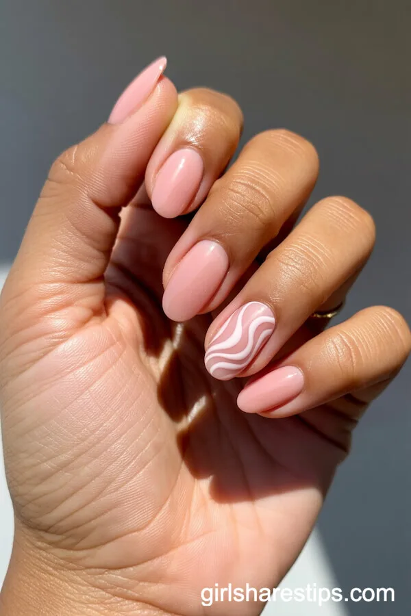 Retro Pink Swirl Oval Nails