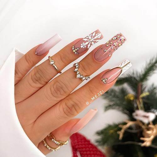 pink christmas nail ideas