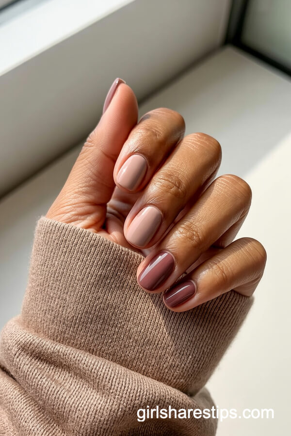 Medium Round Taupe to Dusty Pink Gradient