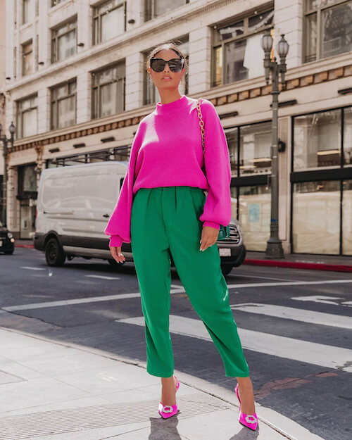 hot pink sweater outfit ideas