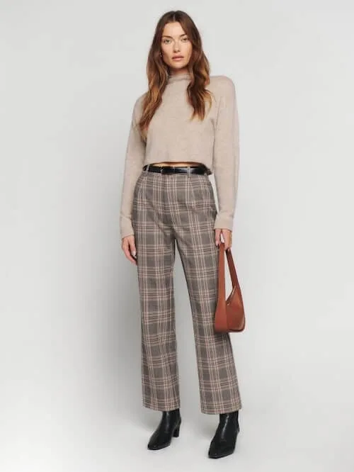 trendy plaid pants outfits