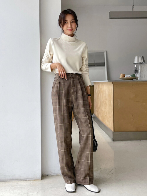 trendy plaid pants outfits