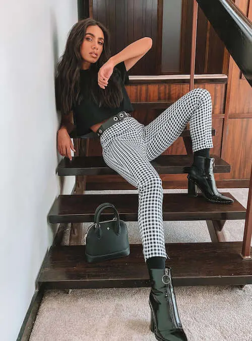 trendy plaid pants outfits