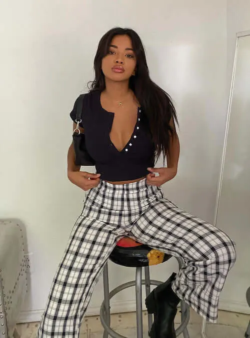 trendy plaid pants outfits