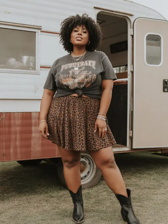 21 Stunning Plus Size Country Concert Outfits You’ll Love