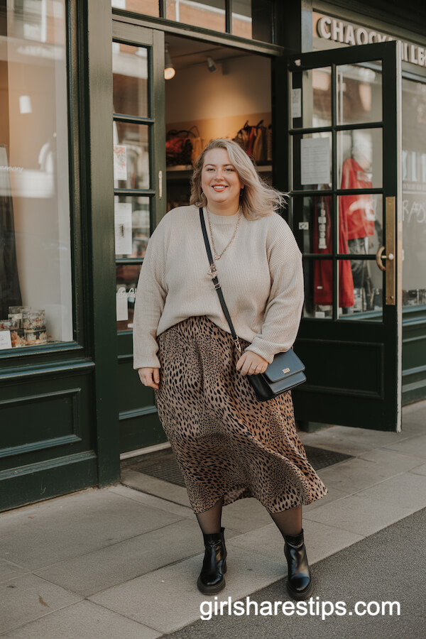 Animal Print Midi Skirt Beige Sweater