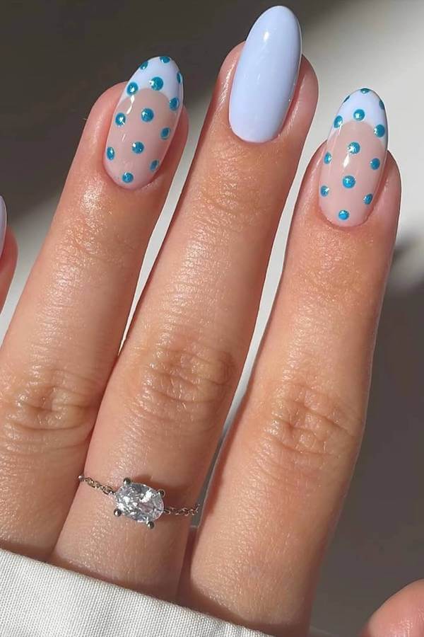 Blue Polka Dot Accent Nails
