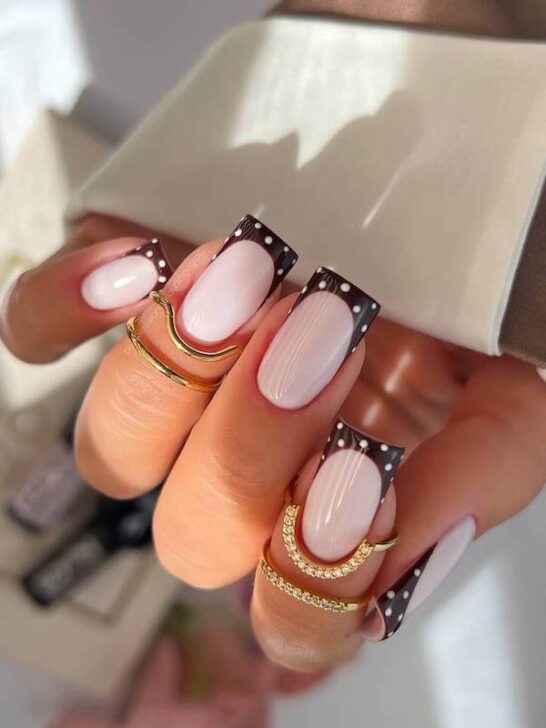 21 Creative Polka Dot Square Nails Looks to Elevate Your Style