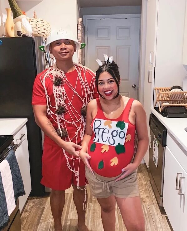 Spaghetti and Prego Couples Costume
